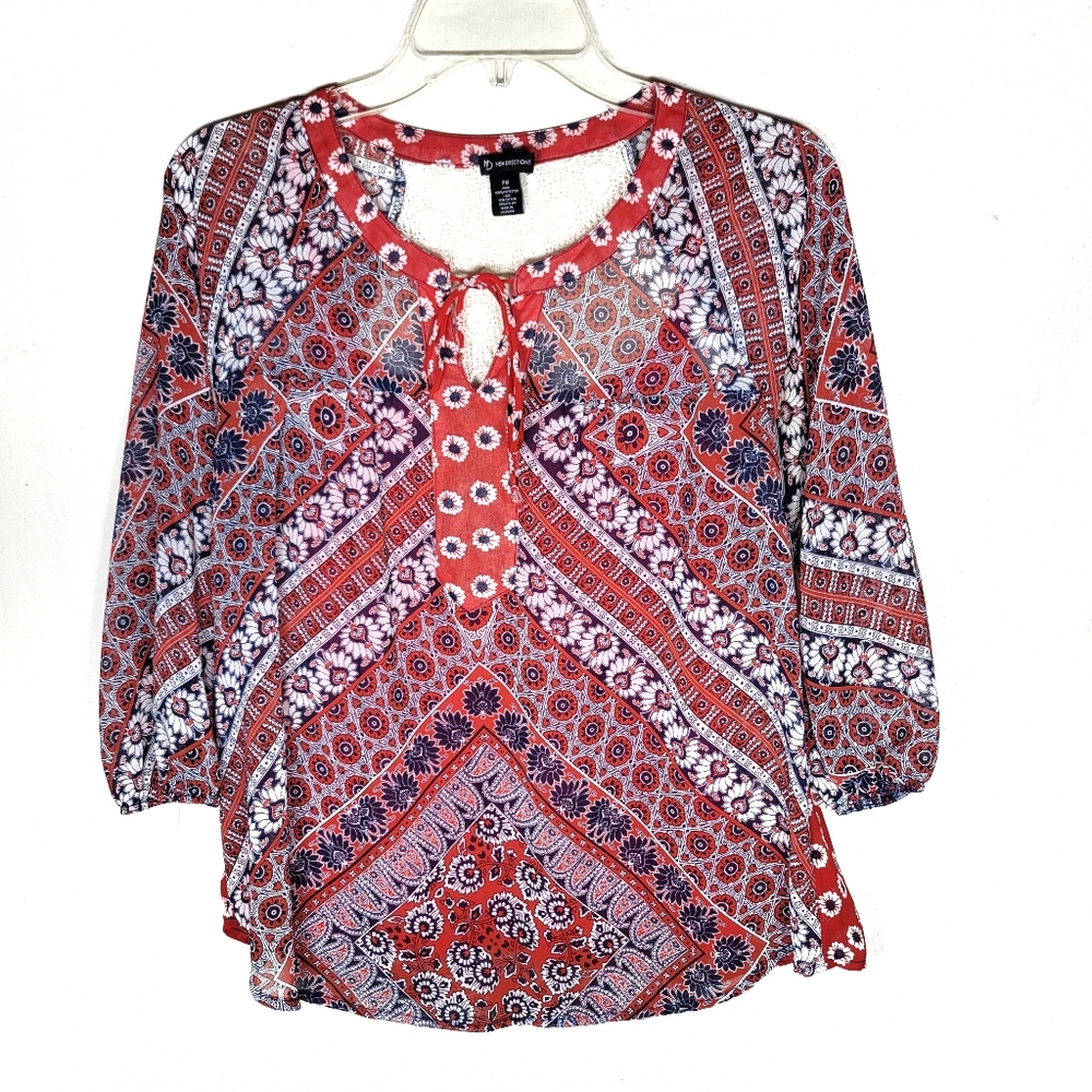 Red print 3/4 length sleeve blouse lace detail petite M medium keyhole